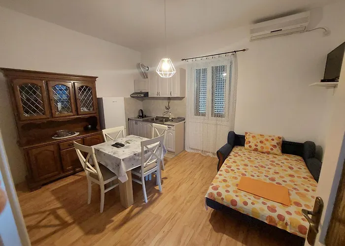 Kjara Apartments