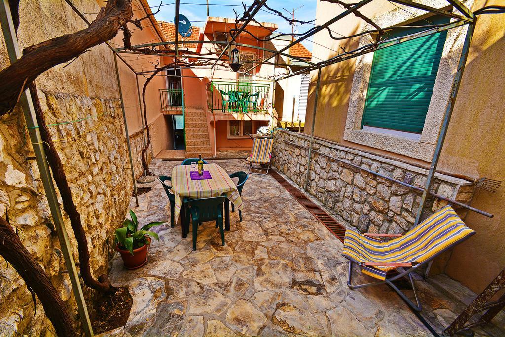 Kjara Tivat