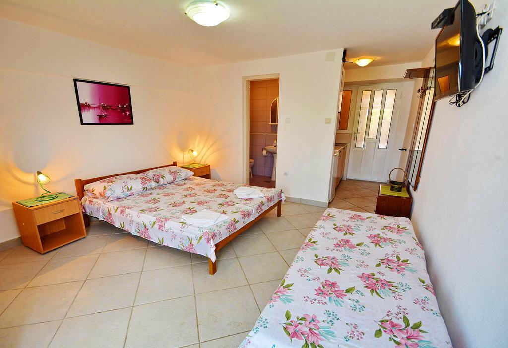 Kjara Apartment Tivat